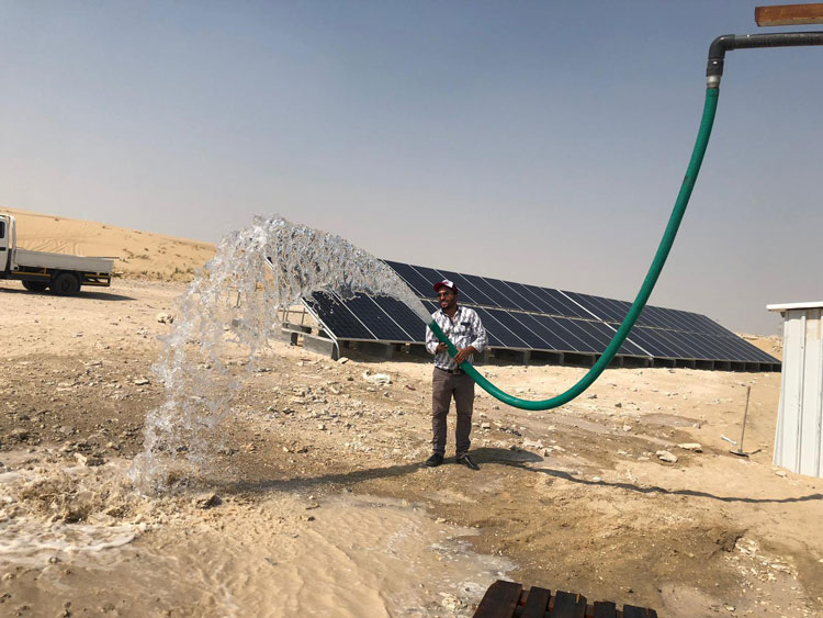卡塔尔PB-G2系列光伏与柴油机互补供电农业灌溉项目